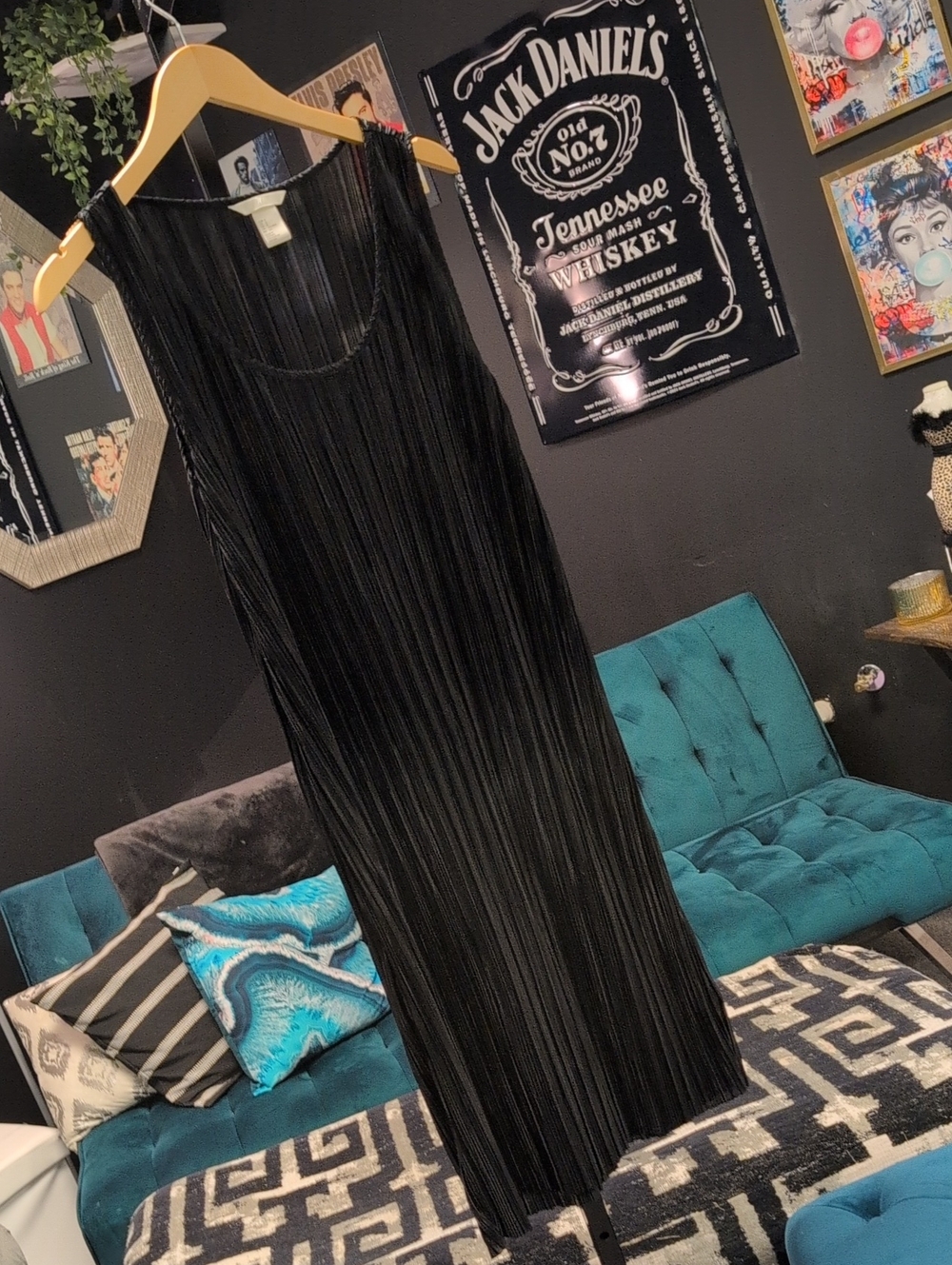 H&M Black Ribbed Sleeveless Midi Dress